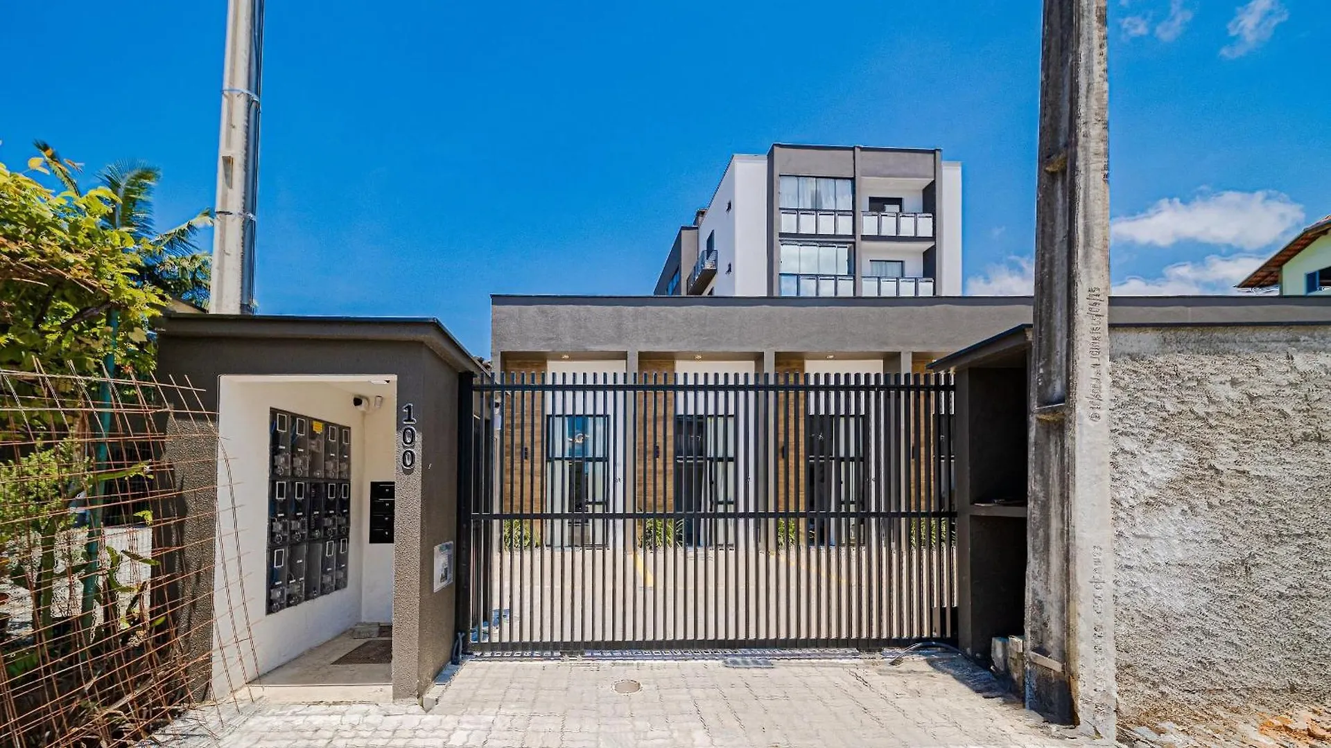 Refugio Minimalista: Elegancia Em Cada Detalhe 0*, Joinville Brazil